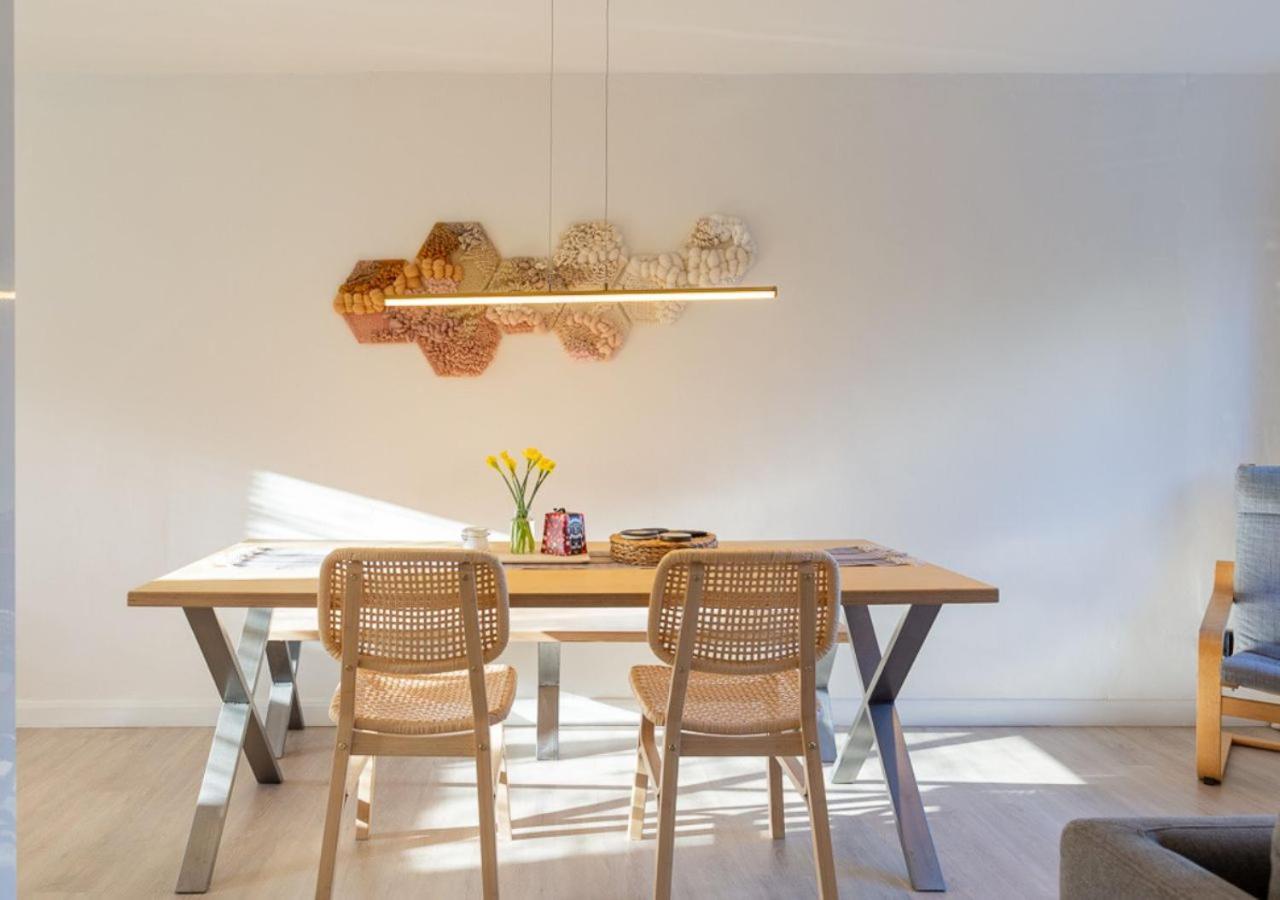 Вілла Modern 2 Bd W/ Garden In The Heart Of Tetbury! Екстер'єр фото